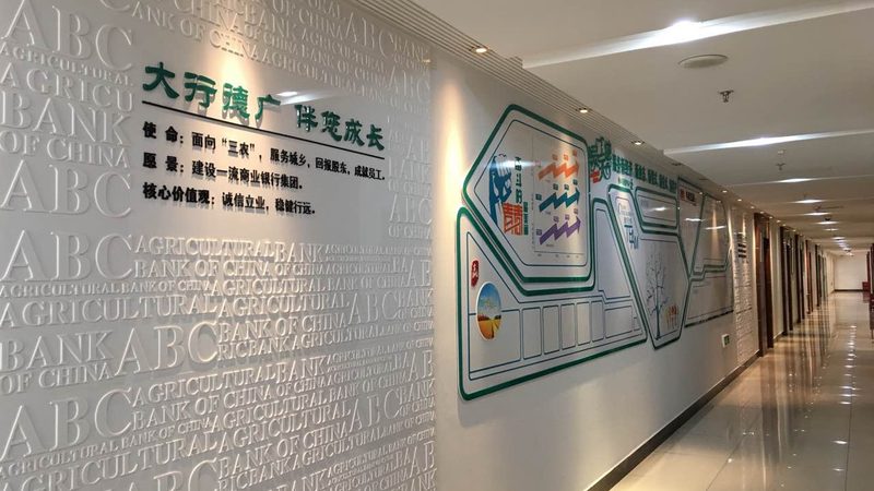 UV喷绘写真机：揭秘其核心技术与选购要点